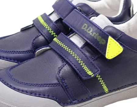 Kids' Sneakers
